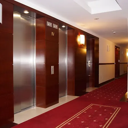 דירה Hosapartments Atelier